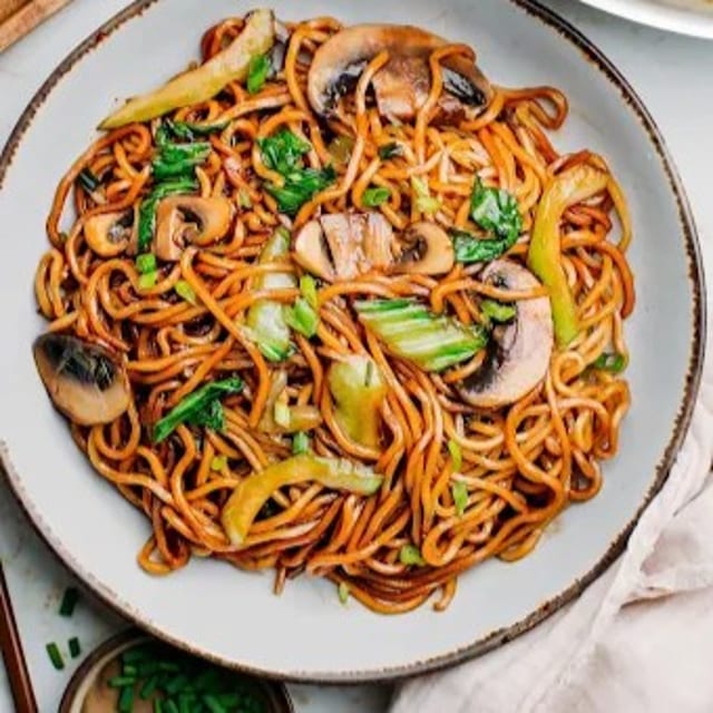 Vegetable Lo Mein.