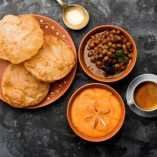 Halwa Puri