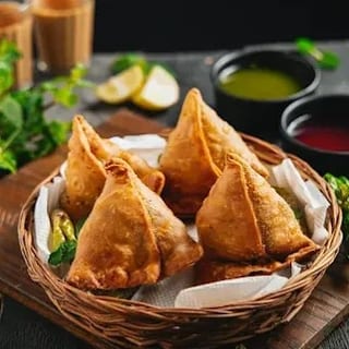 Vegetable Samosa