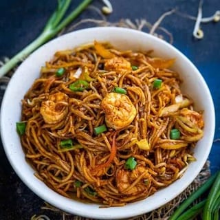 Shrimp Hakka Noodles