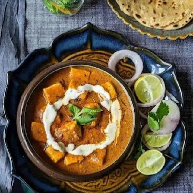 Shahi Paneer.